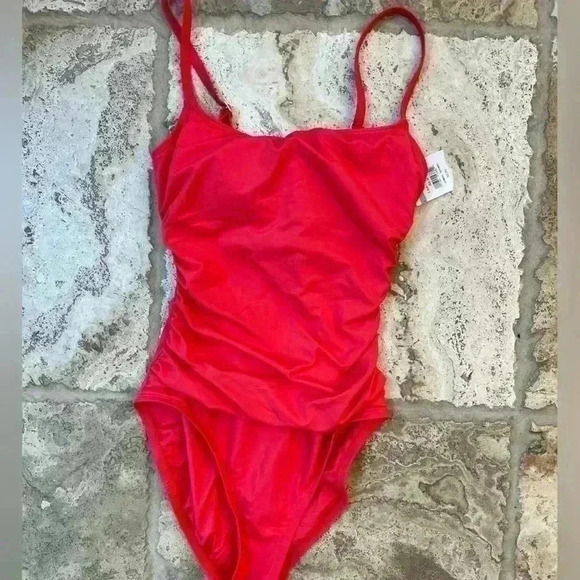 NWT La Blanca Island Goddess One-Piece Swimsuit white and red size 4 - Picture 5 of 8